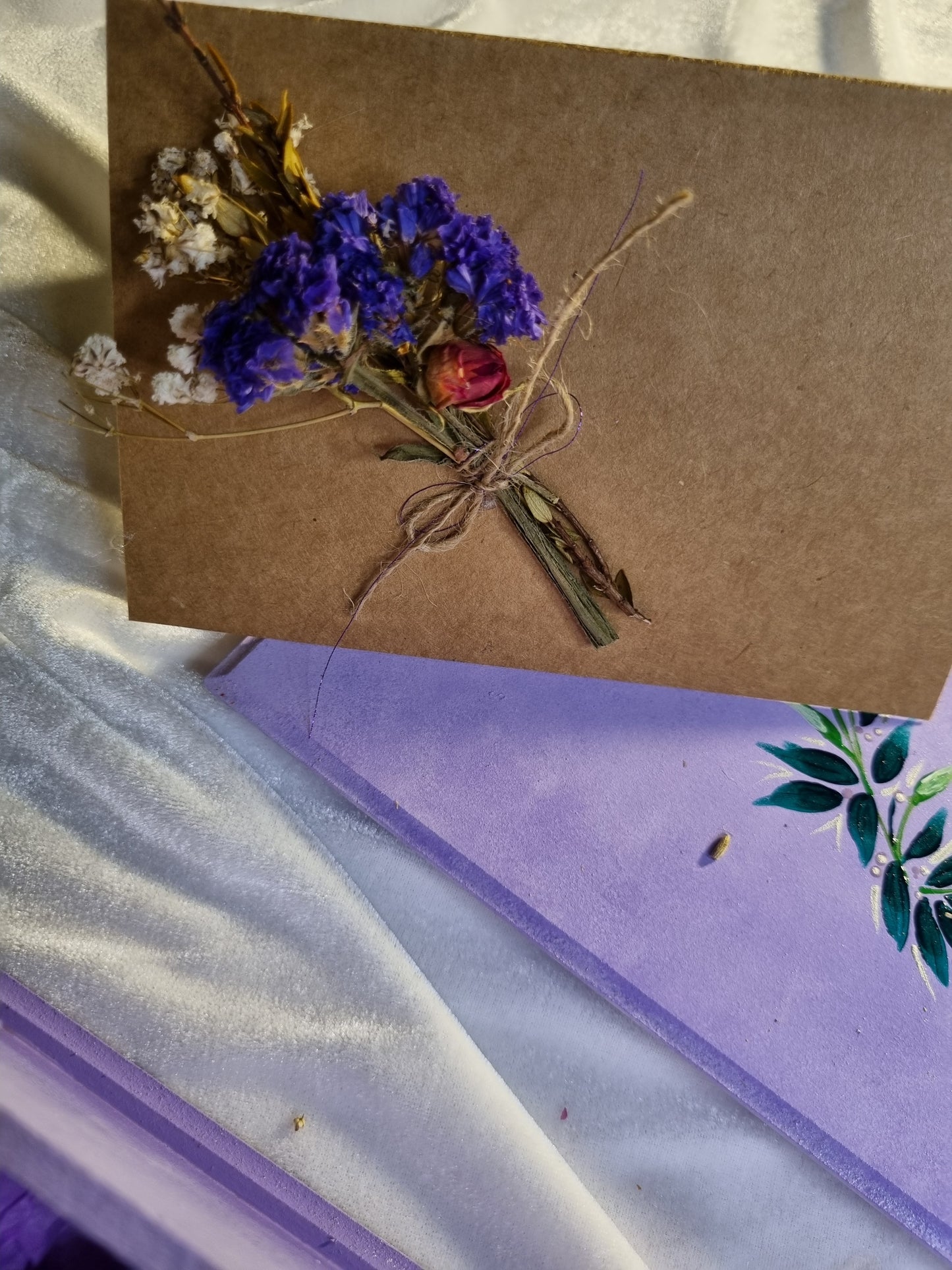 Caja de regalo - Corazón violeta