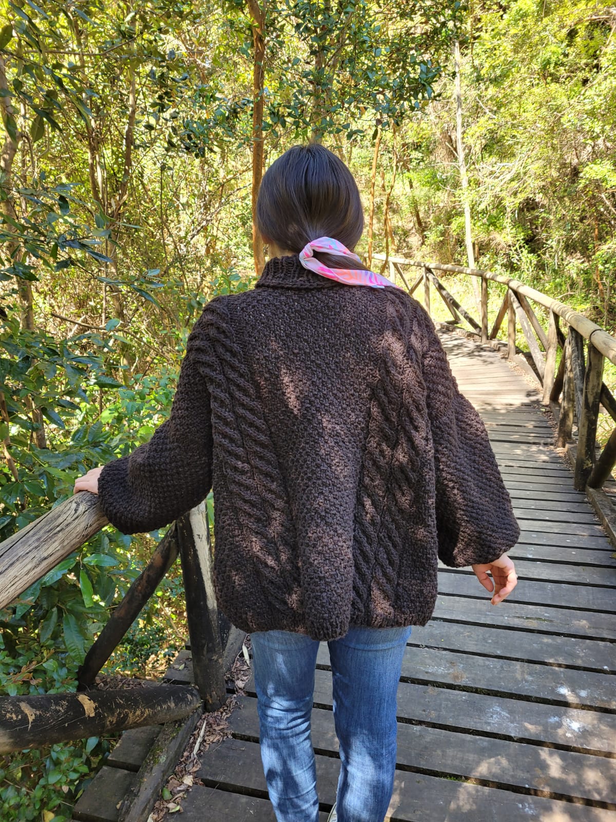 Suéter Ancestral (Incluye Collar de Regalo)